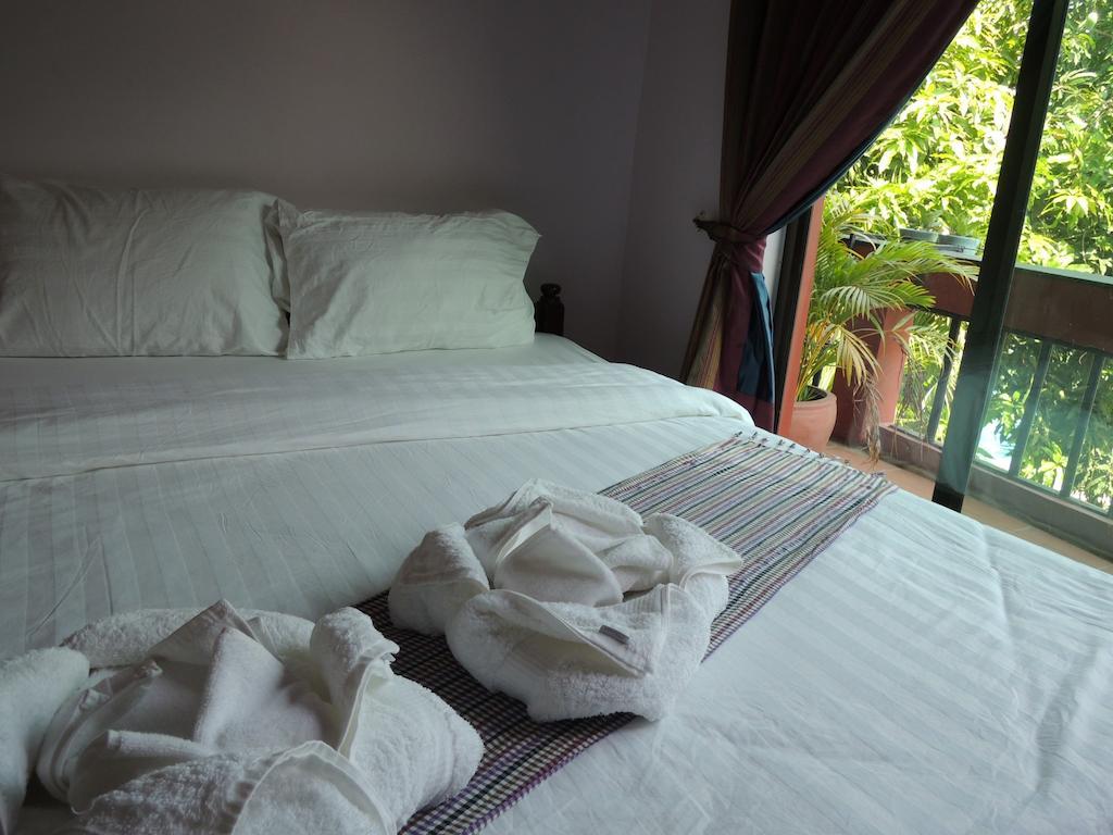 Elephant Blanc Phnom Penh Rom bilde